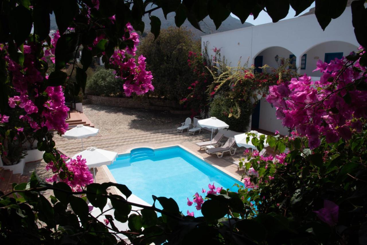 Boutique Hotel Tilos Mare Livadia  Exterior foto
