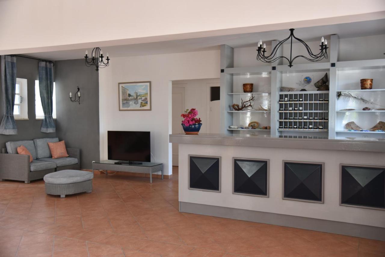 Boutique Hotel Tilos Mare Livadia  Exterior foto